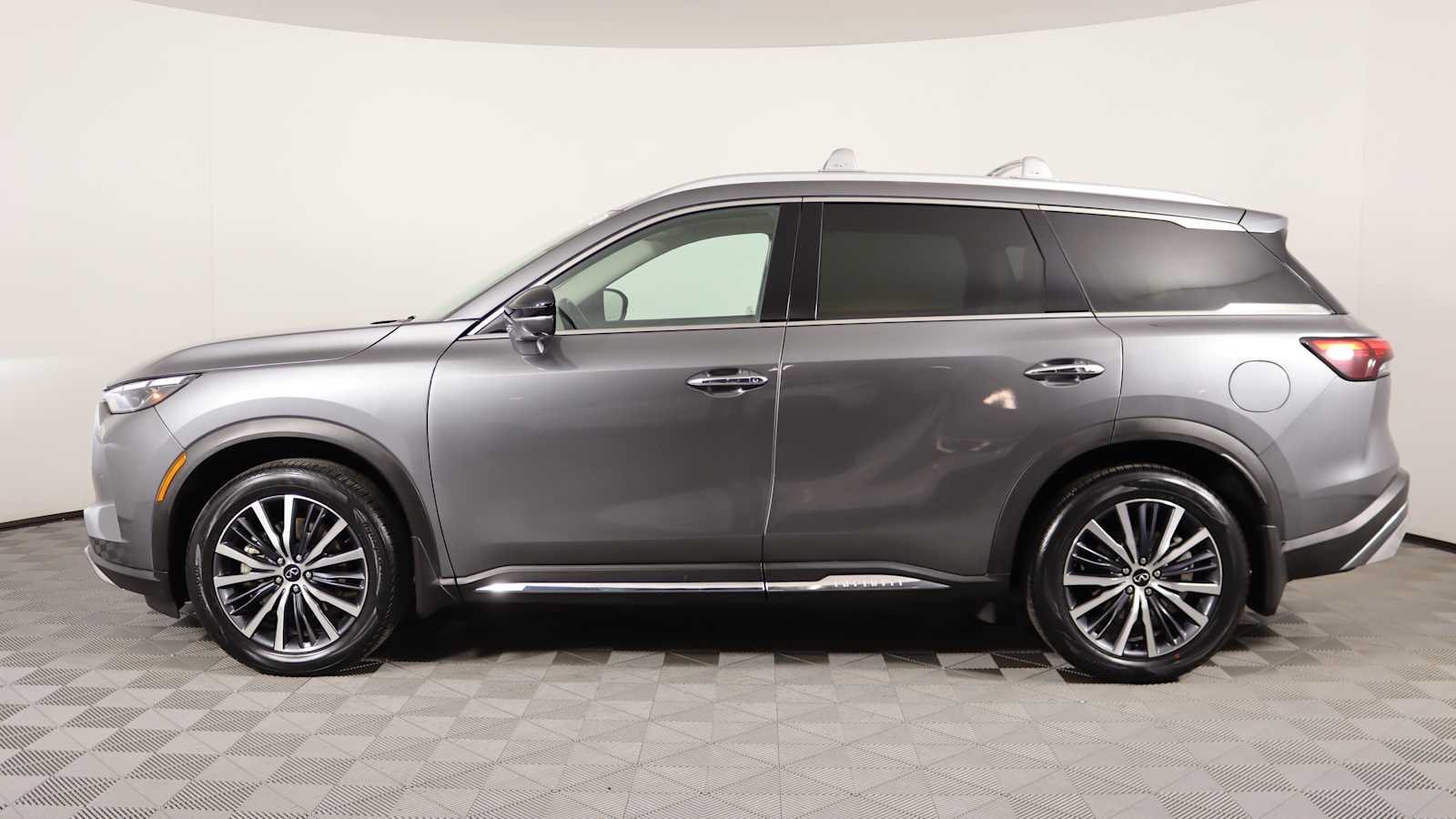 used 2022 INFINITI QX60 car, priced at $38,698