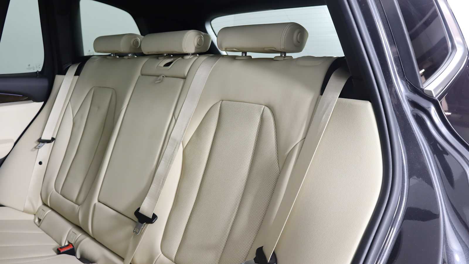 used 2022 BMW X3 car, priced at $34,798