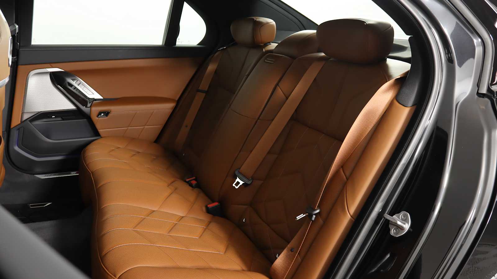 used 2023 BMW 760i car, priced at $89,698