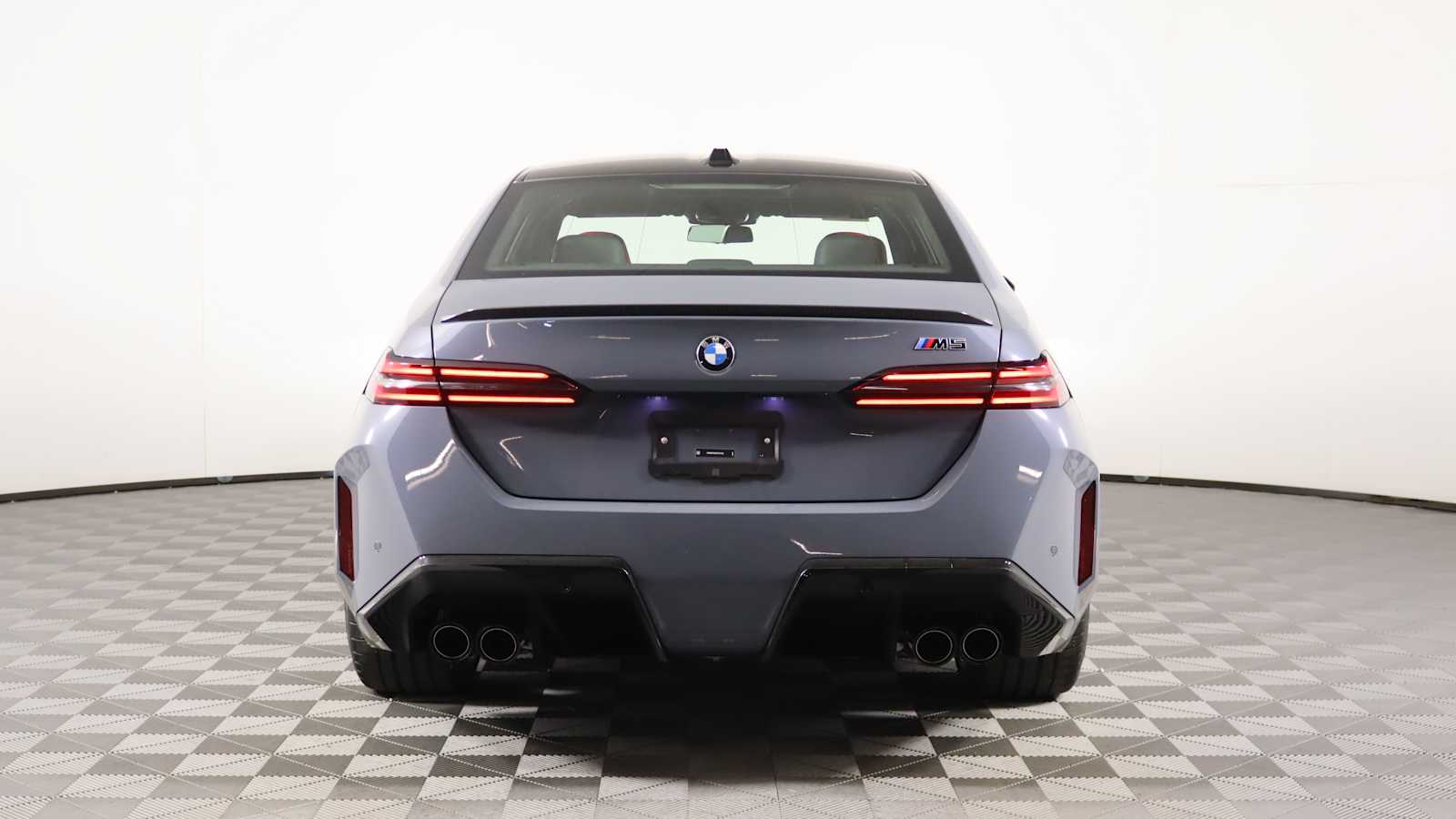 new 2025 BMW M5 car, priced at $131,125