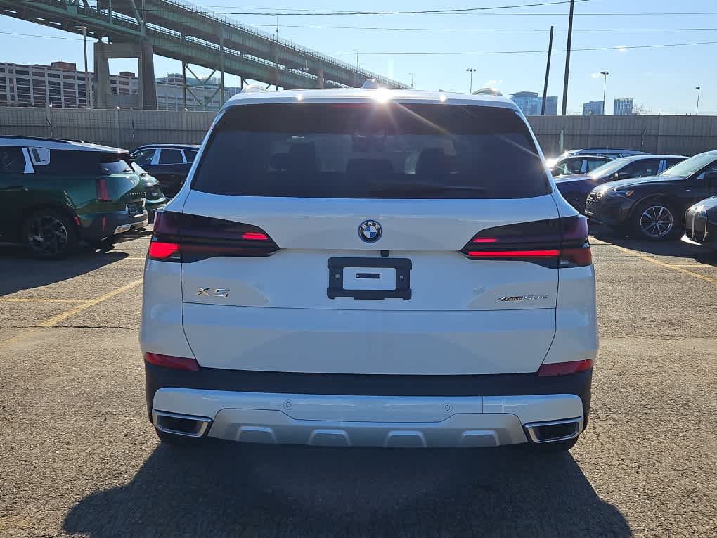 new 2025 BMW X5 PHEV car, priced at $77,925