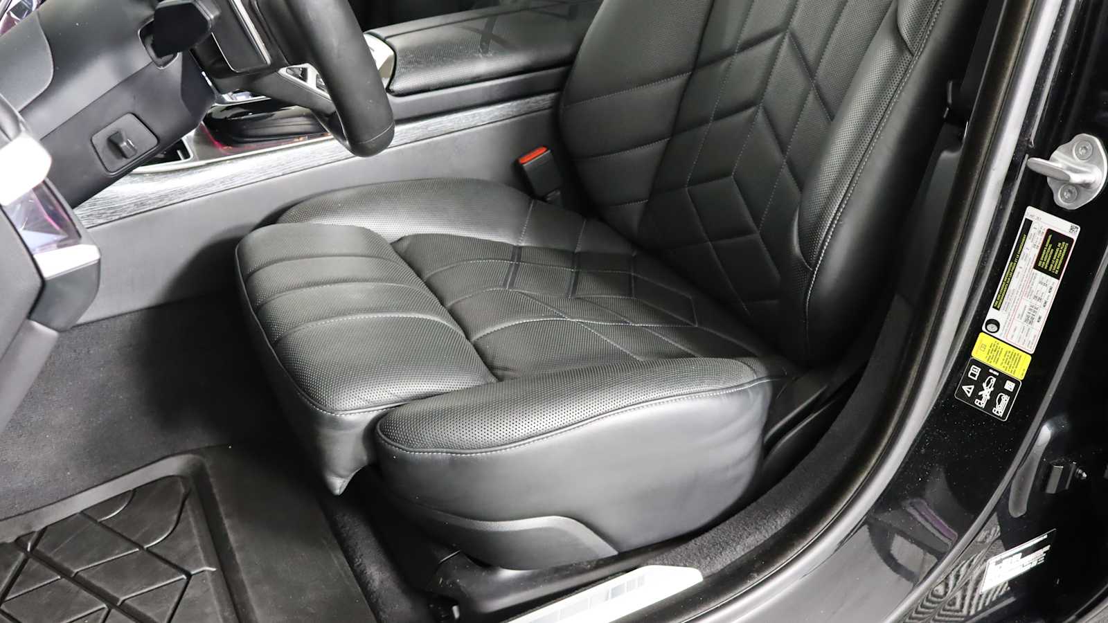 used 2023 BMW 760i car, priced at $77,698