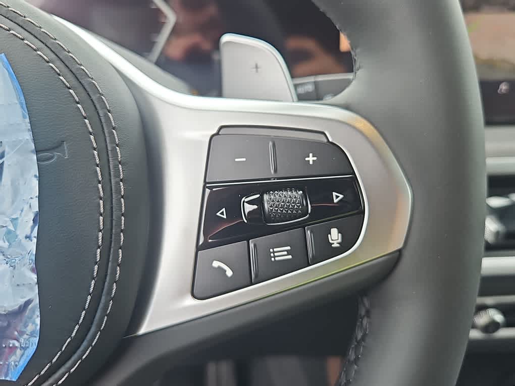 new 2026 BMW X7 car, priced at $95,165