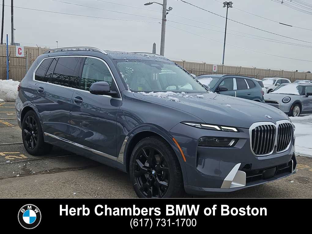 new 2025 BMW X7 car, priced at $92,735