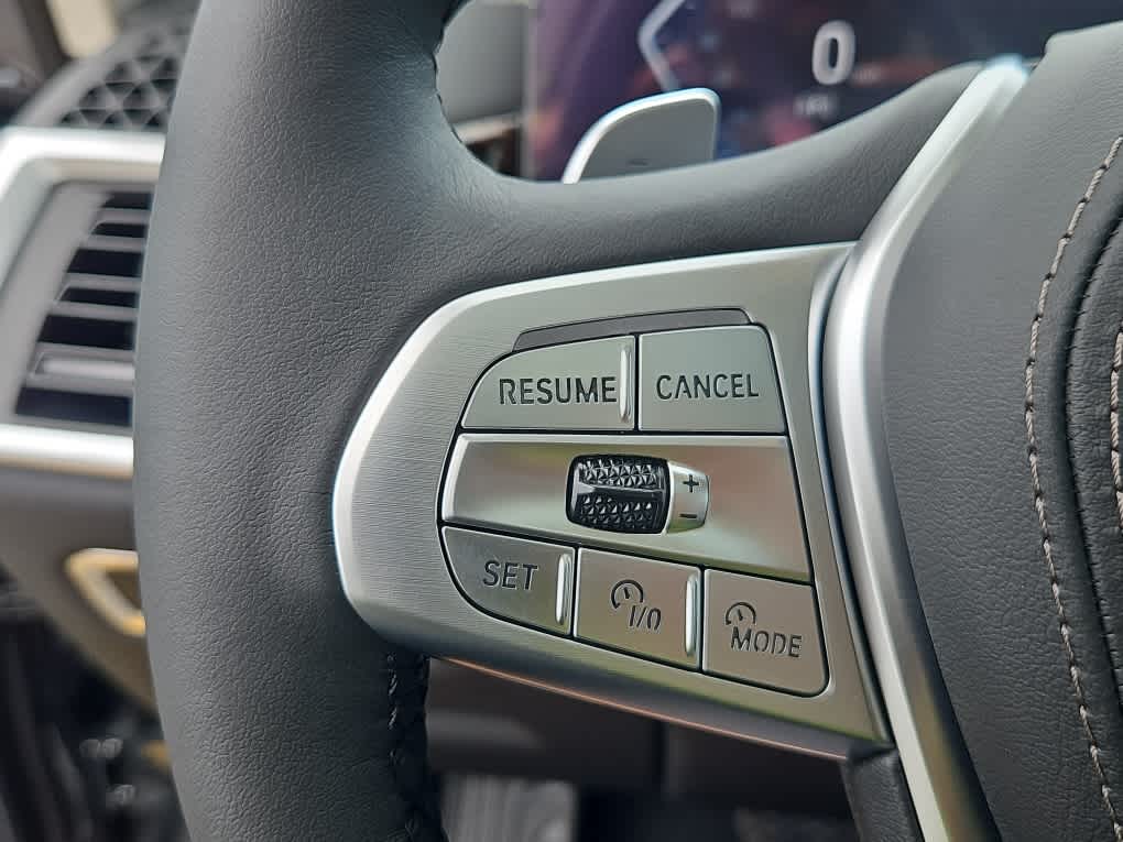 new 2026 BMW X7 car, priced at $94,215