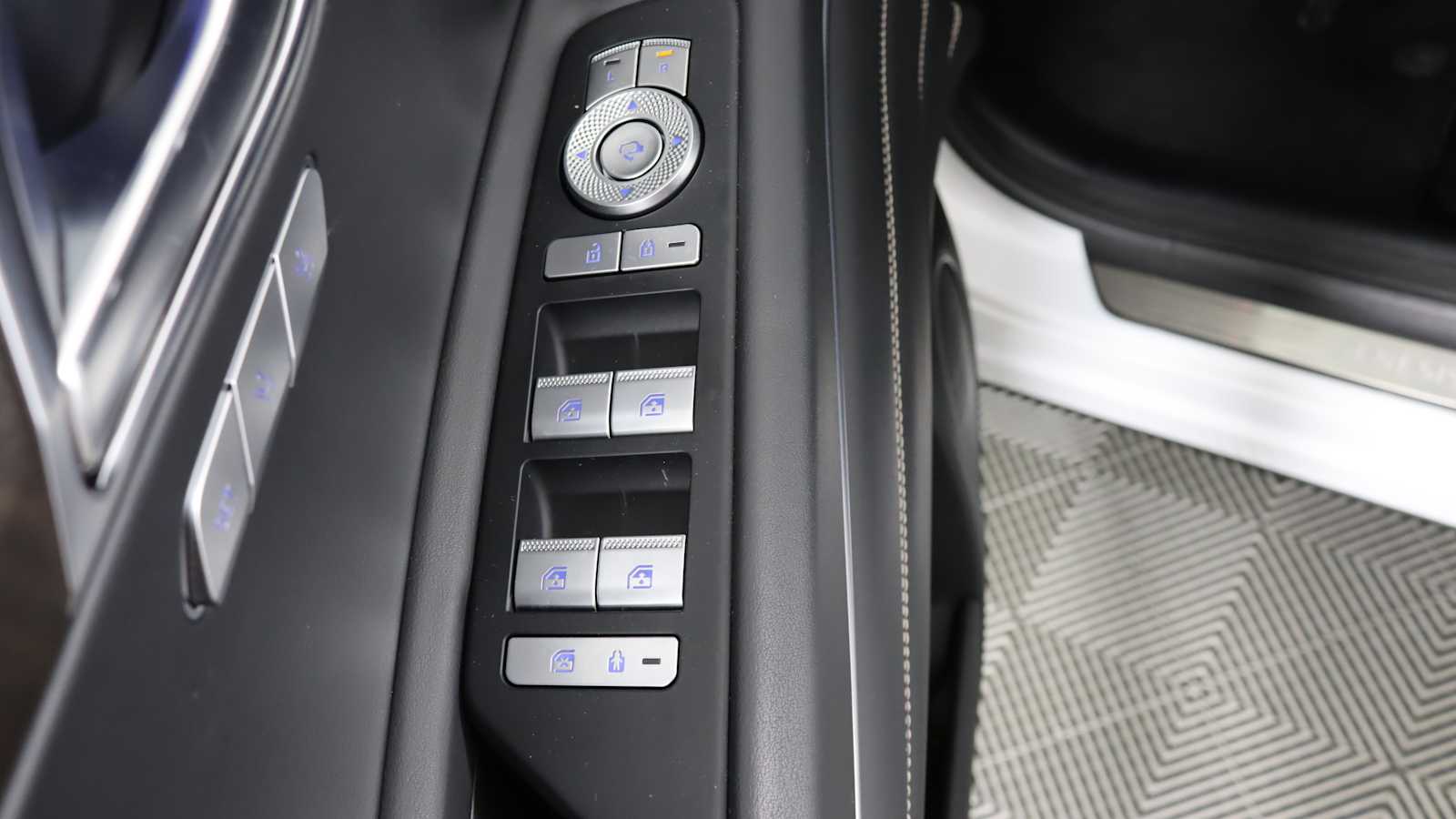 used 2024 Genesis GV80 car, priced at $58,898