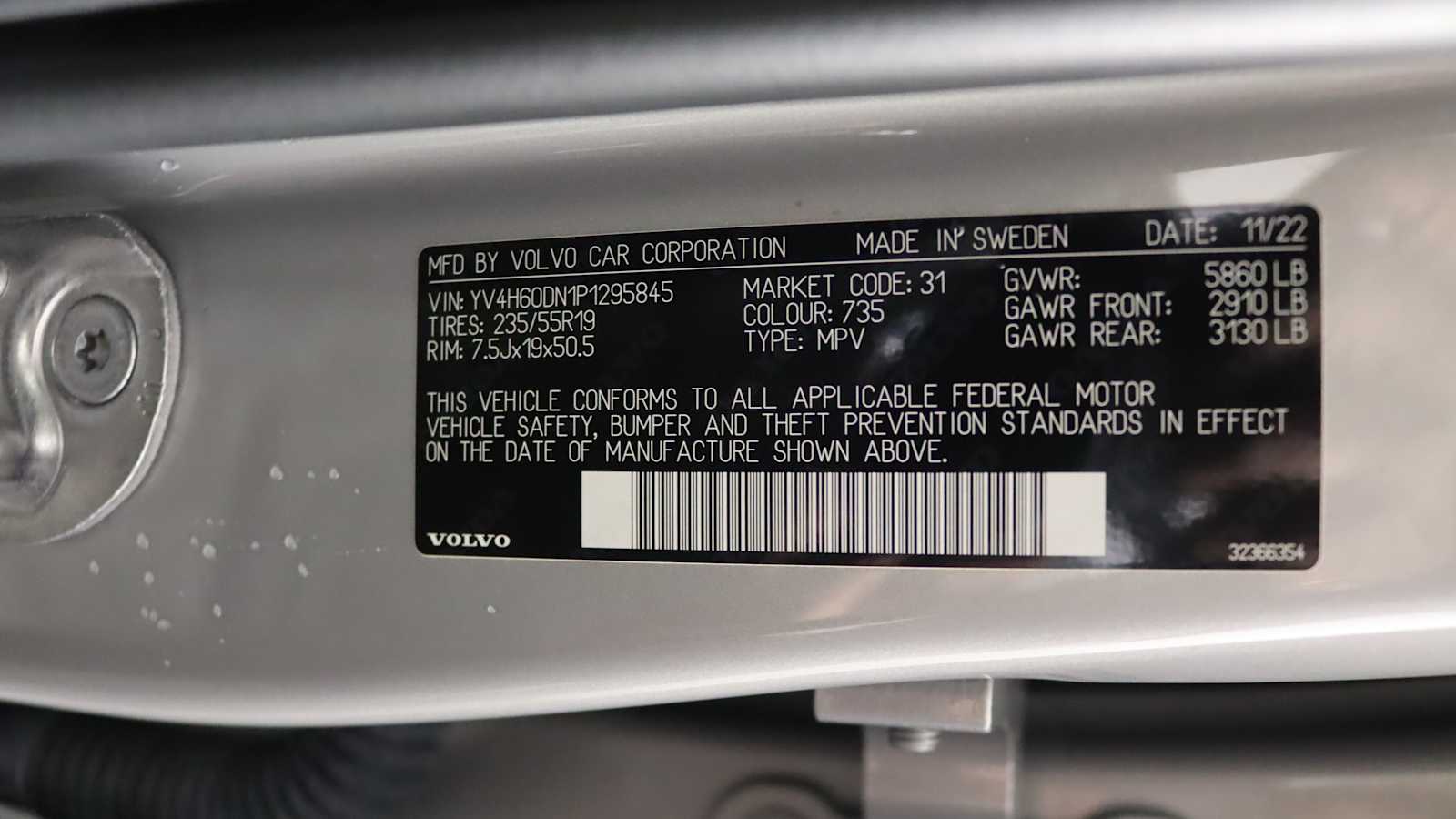 used 2023 Volvo XC60 Recharge Plug-In Hybrid car, priced at $45,798