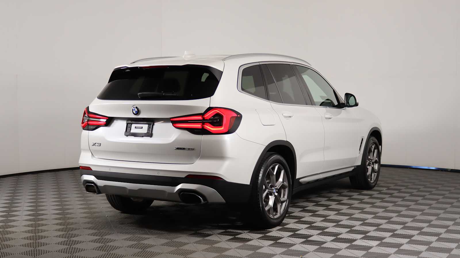 used 2022 BMW X3 car, priced at $31,898