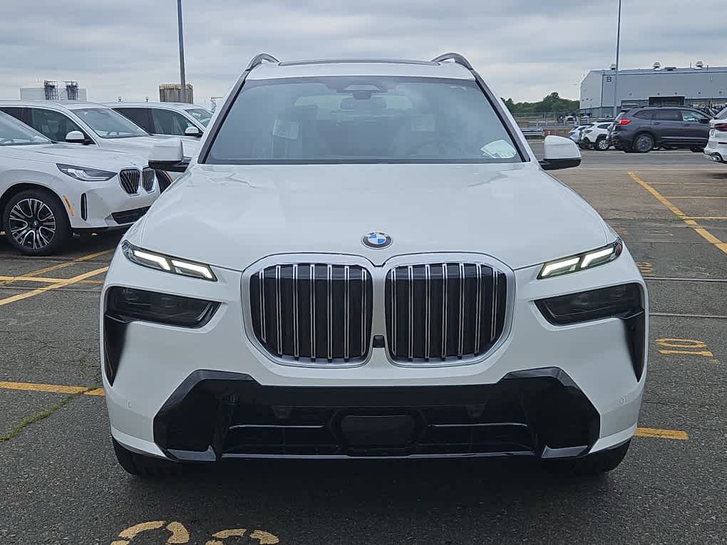 new 2026 BMW X7 car, priced at $95,165