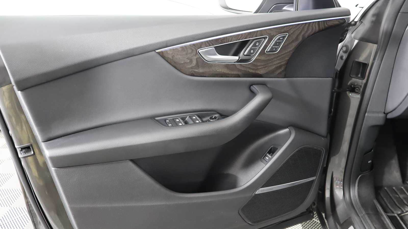 used 2020 Audi Q8 car, priced at $39,698
