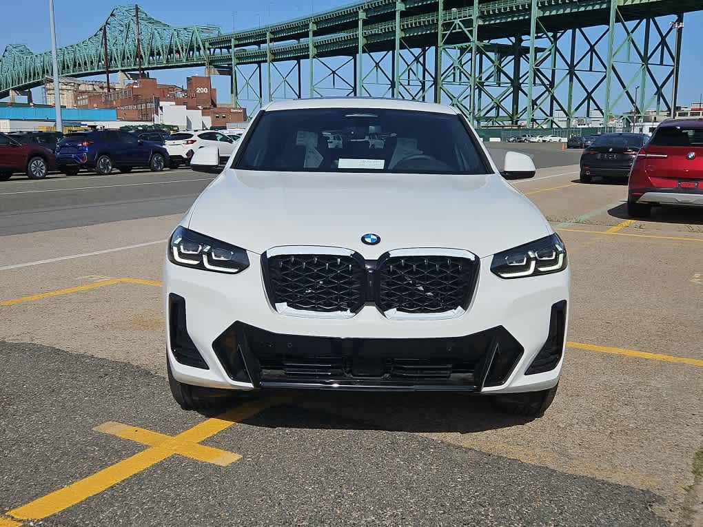 new 2025 BMW X4 car, priced at $64,675