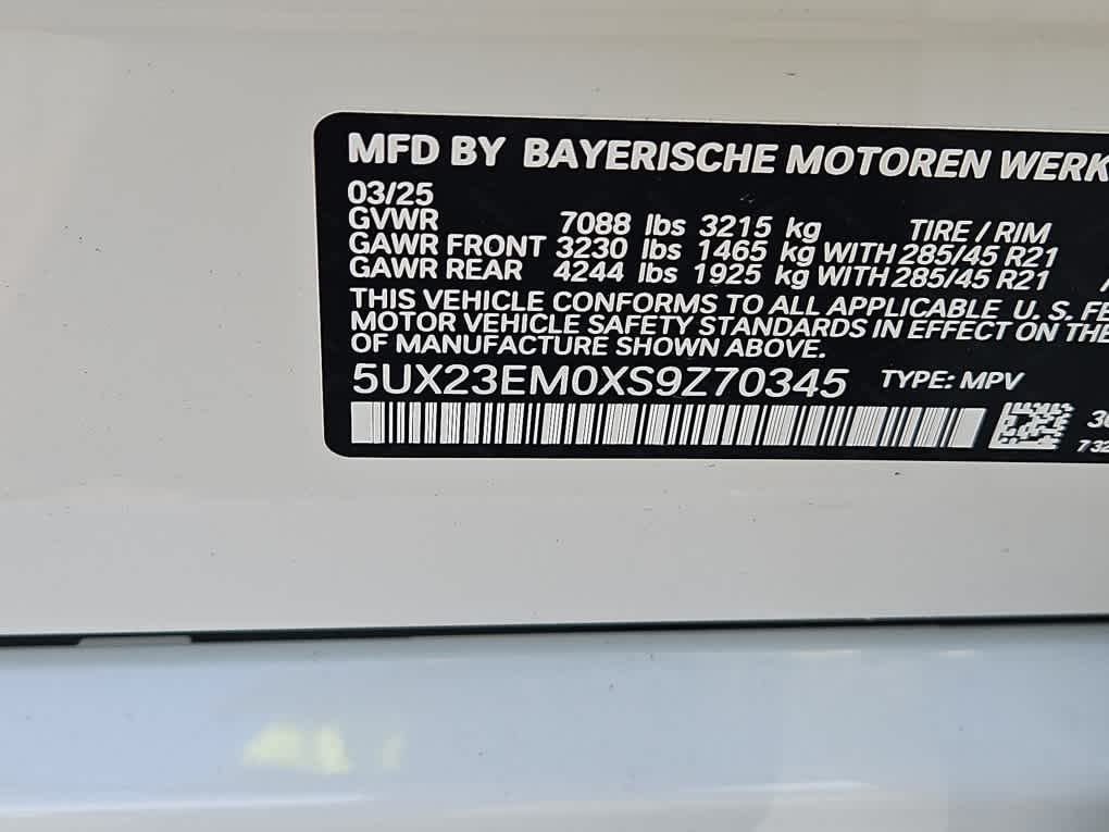 new 2025 BMW X7 car, priced at $88,625