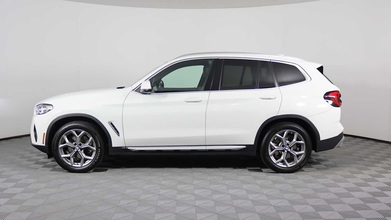 used 2024 BMW X3 car, priced at $45,898