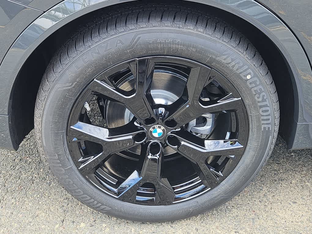 new 2026 BMW X7 car, priced at $94,215