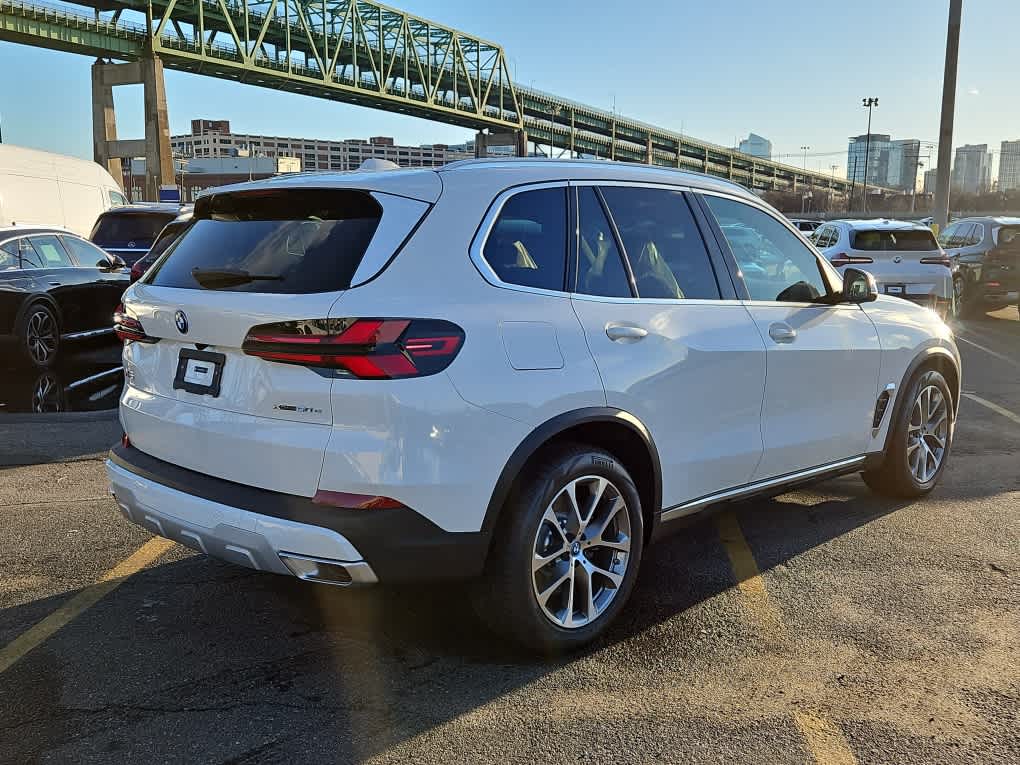 new 2025 BMW X5 PHEV car, priced at $77,925