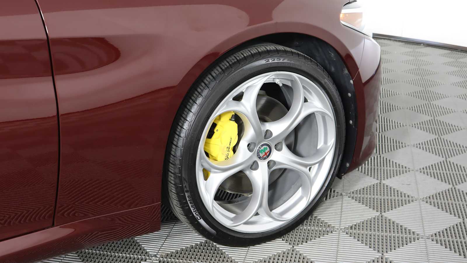 used 2019 Alfa Romeo Giulia car, priced at $23,698