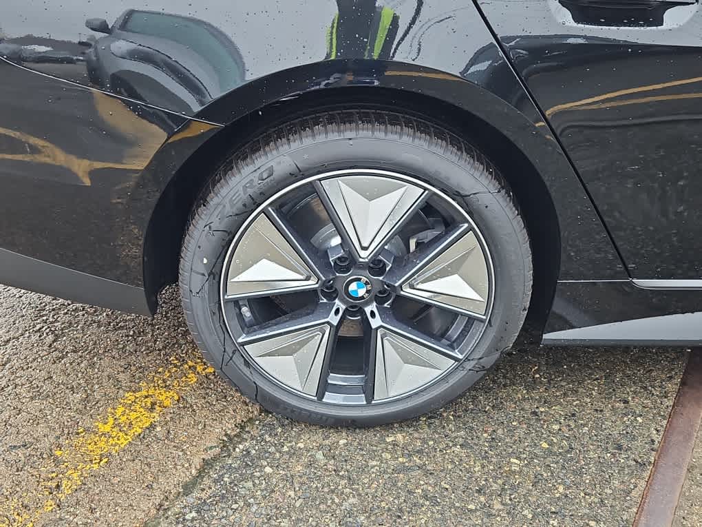 new 2025 BMW i4 car, priced at $64,775