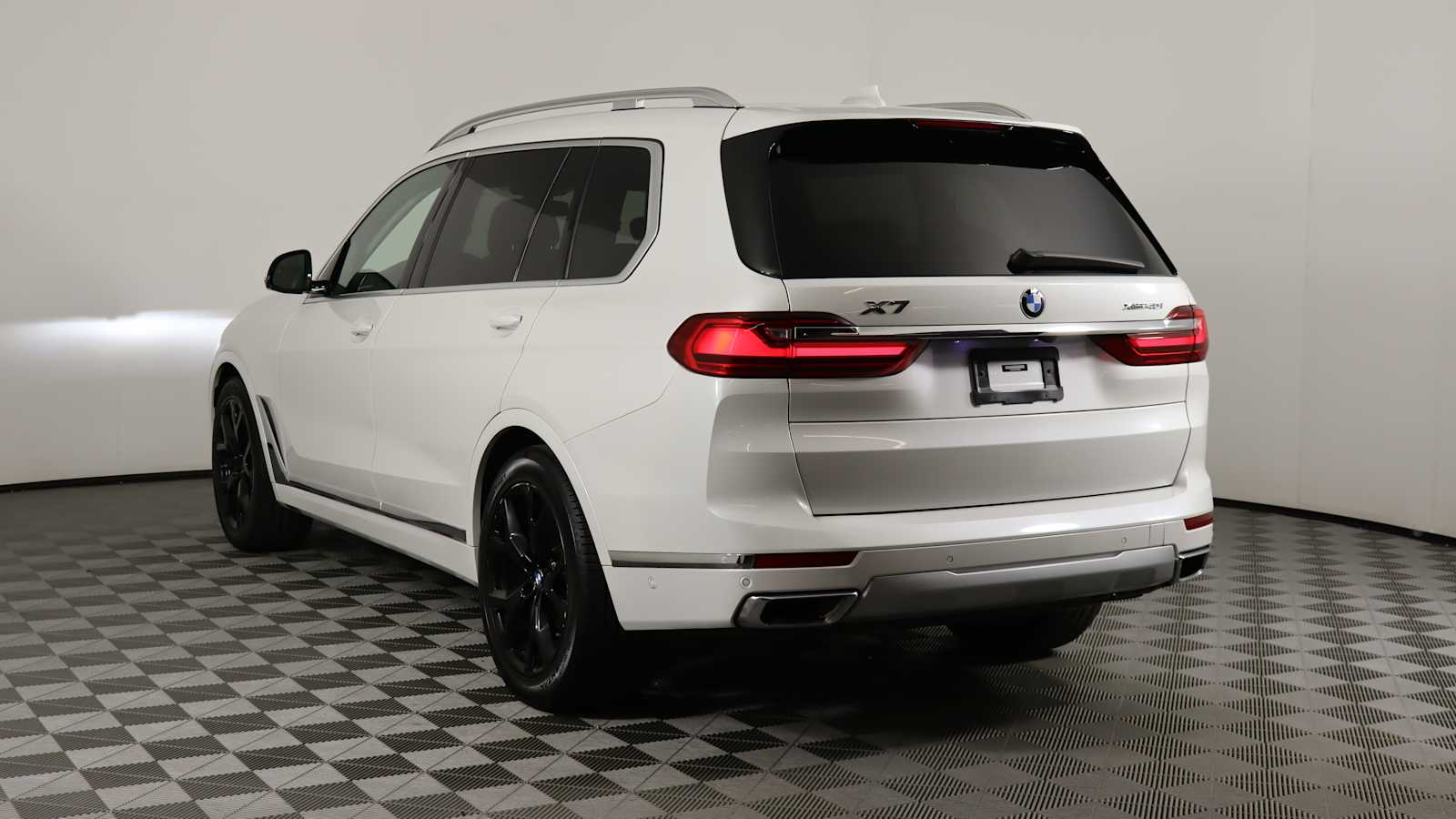 used 2022 BMW X7 car, priced at $51,898