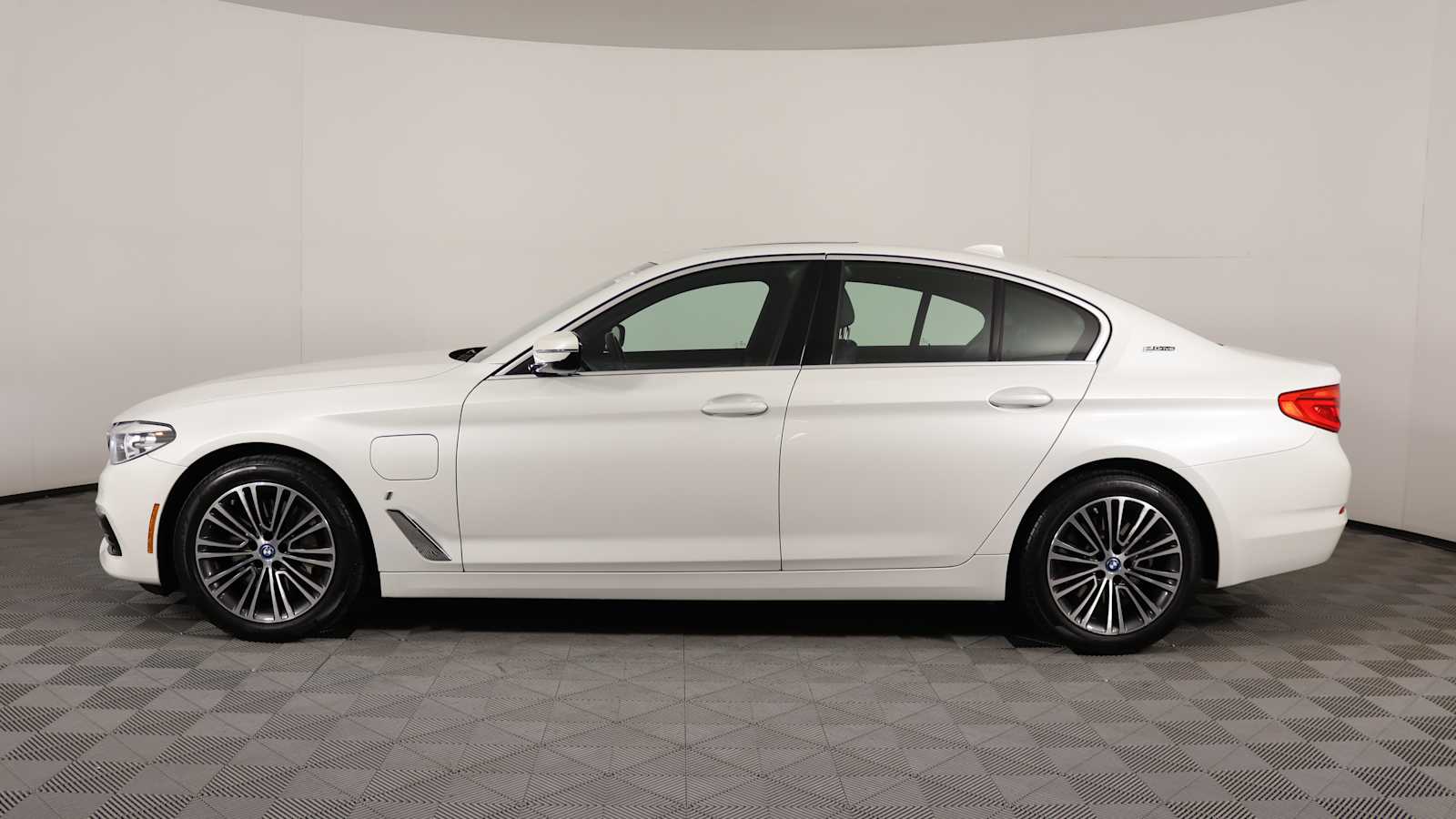 used 2019 BMW 530e car, priced at $22,898