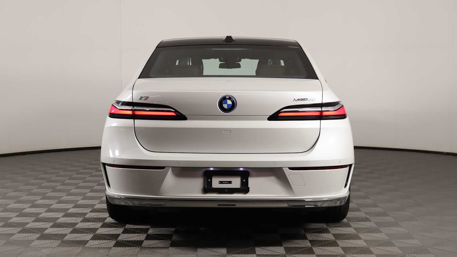 used 2024 BMW i7 car, priced at $89,898