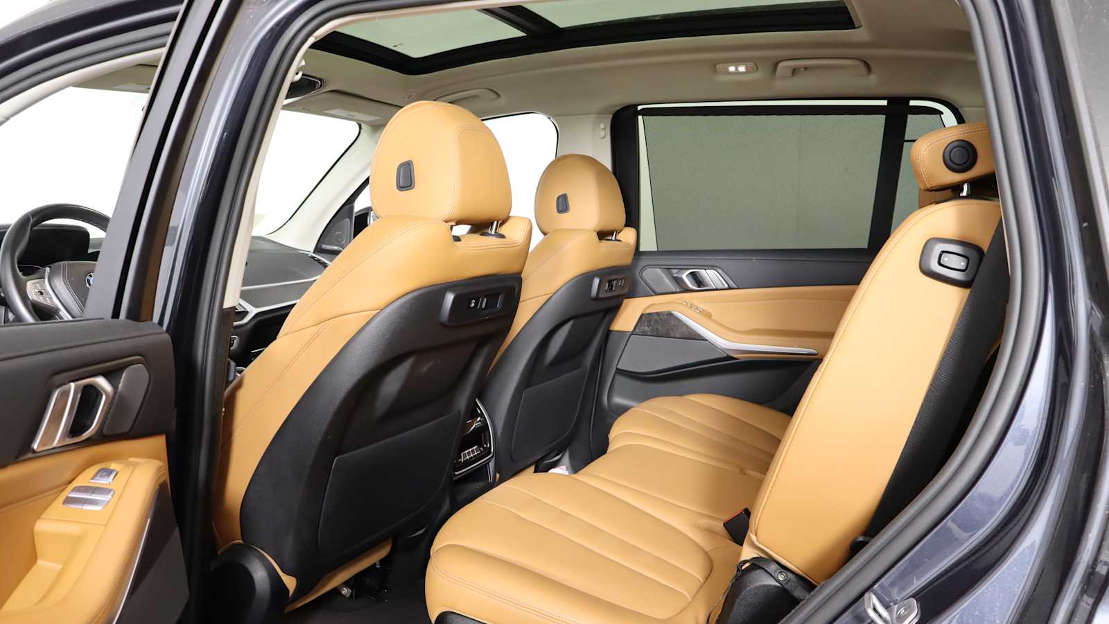 used 2022 BMW X7 car, priced at $51,698