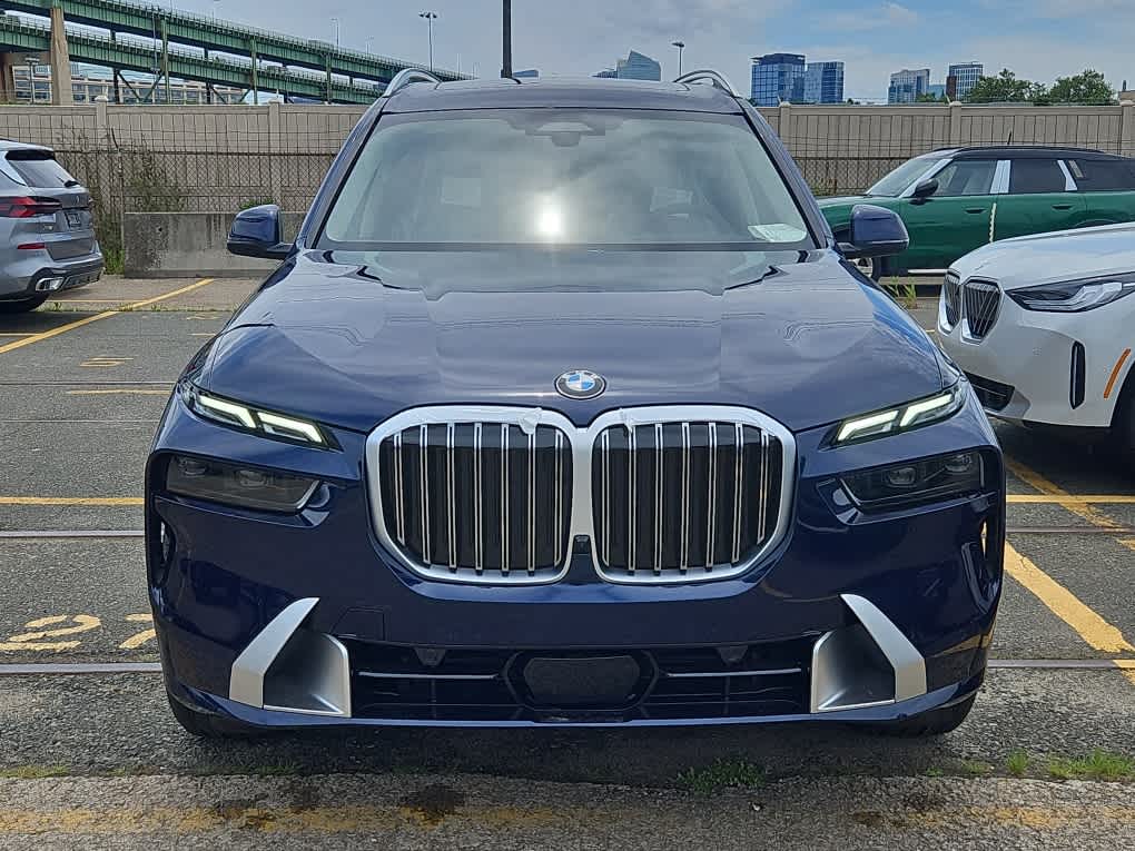 new 2026 BMW X7 car, priced at $94,265
