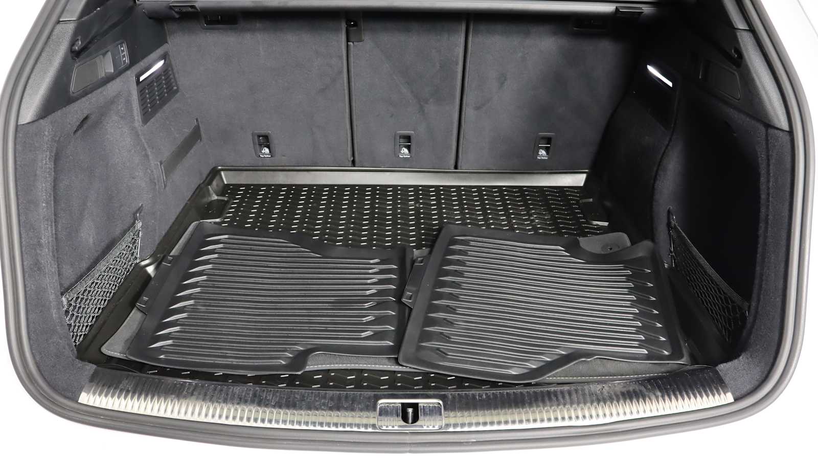 used 2023 Audi SQ5 car, priced at $42,898