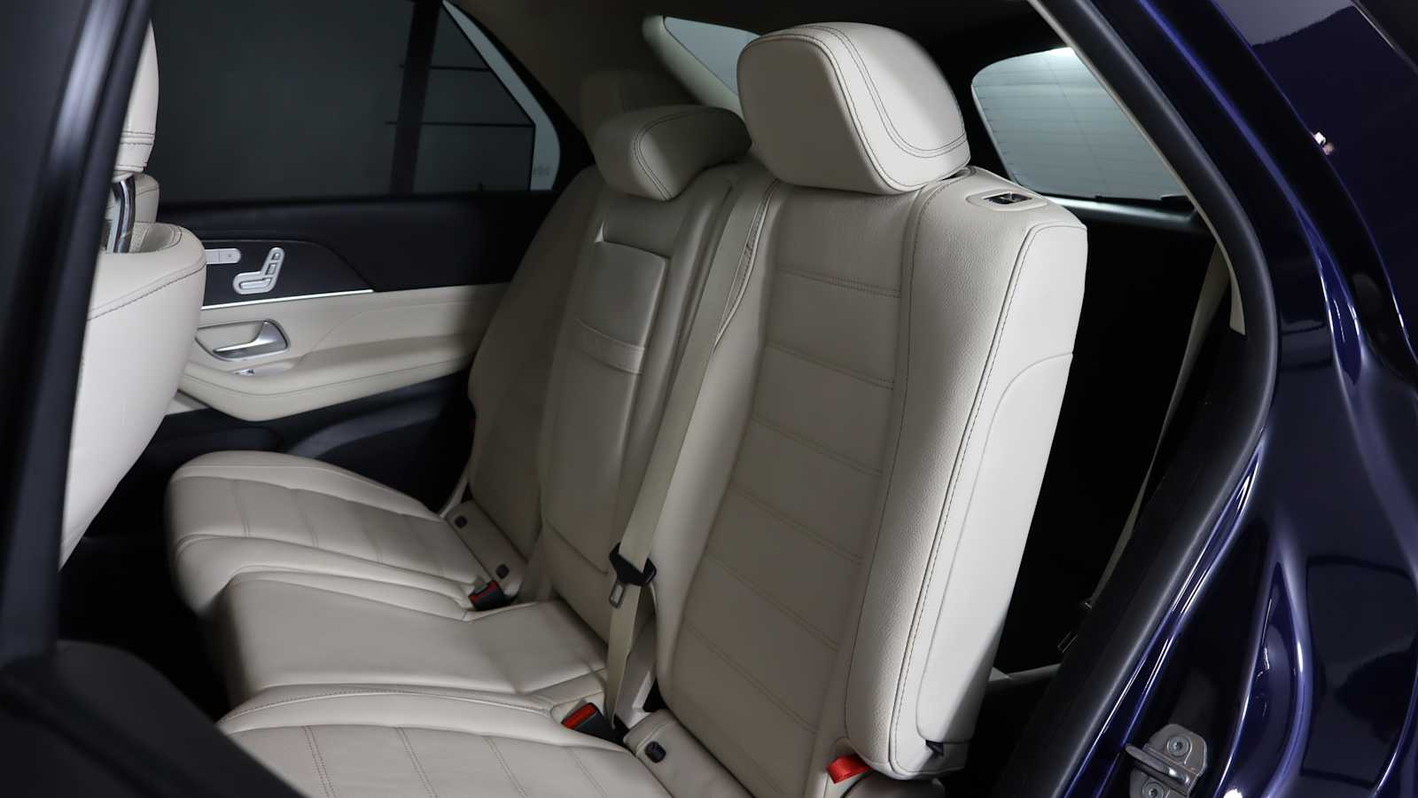 used 2021 Mercedes-Benz GLE 350 car, priced at $39,798