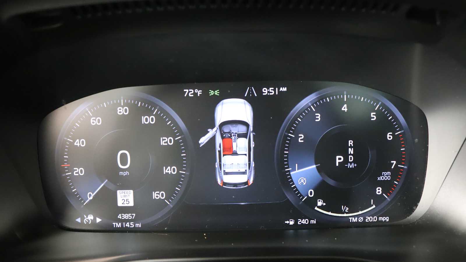 used 2019 Volvo XC40 car, priced at $24,698