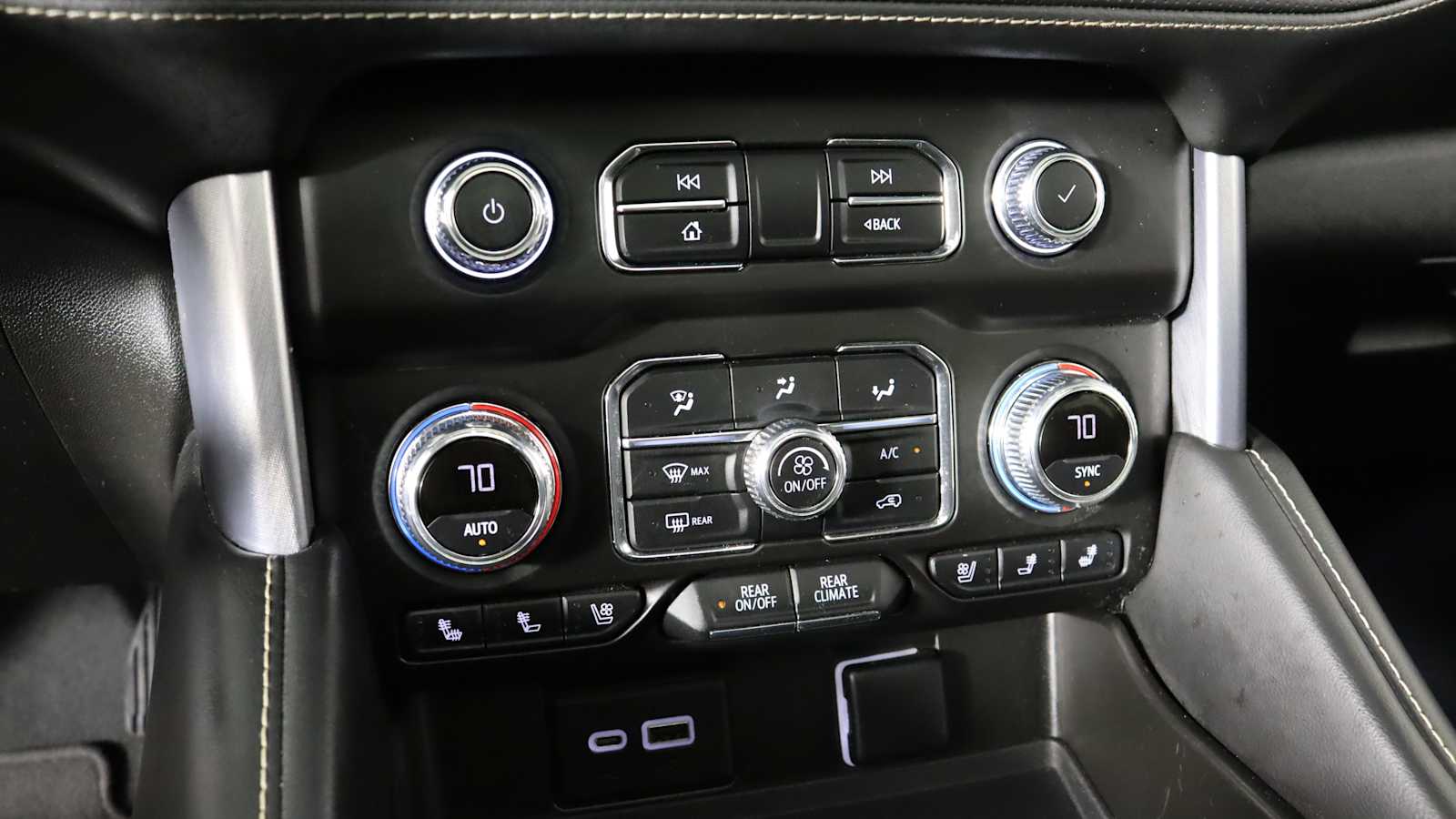 used 2022 GMC Yukon XL car, priced at $51,898