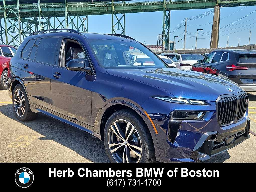 new 2026 BMW X7 car, priced at $122,655