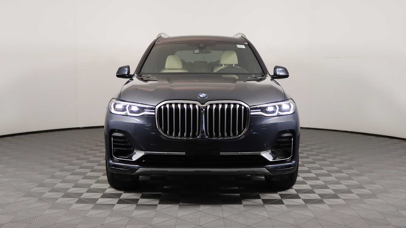 used 2022 BMW X7 car, priced at $55,998