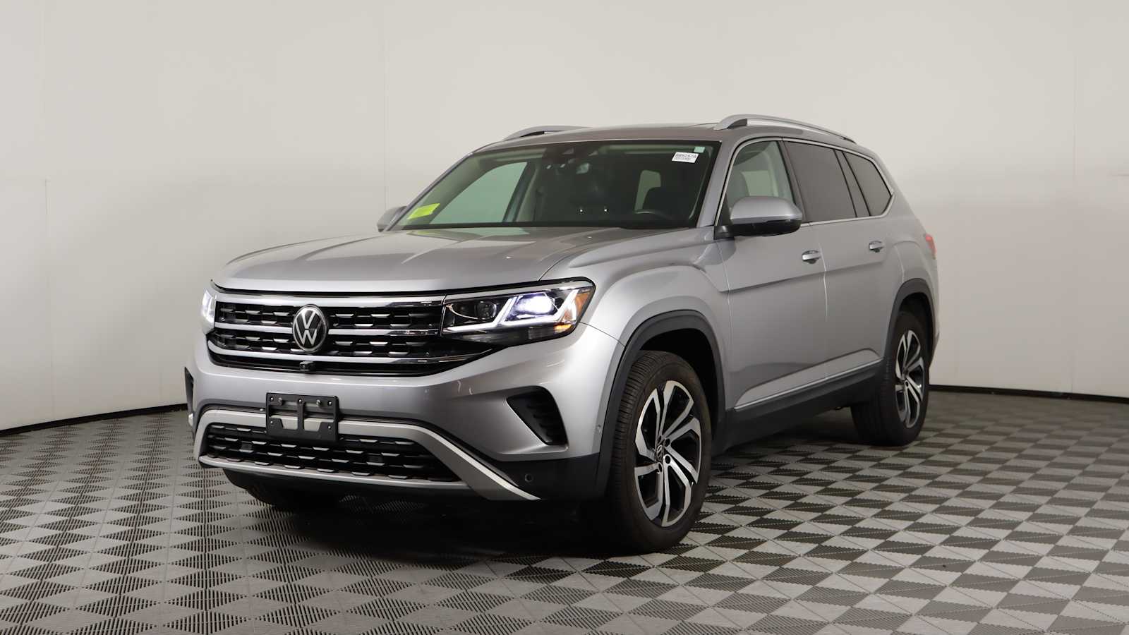 used 2021 Volkswagen Atlas car, priced at $26,698