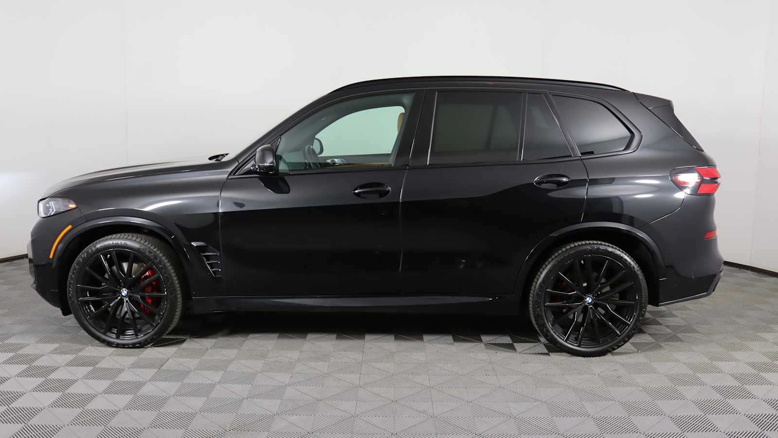 used 2024 BMW X5 car, priced at $67,698