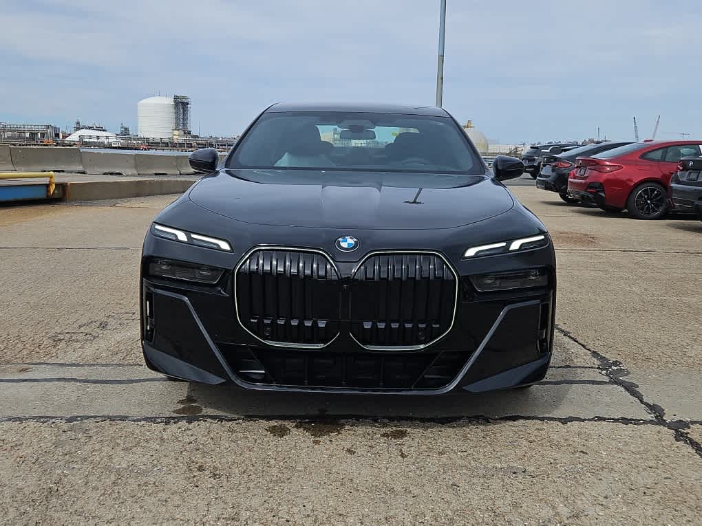 new 2025 BMW 7-Series car, priced at $107,150