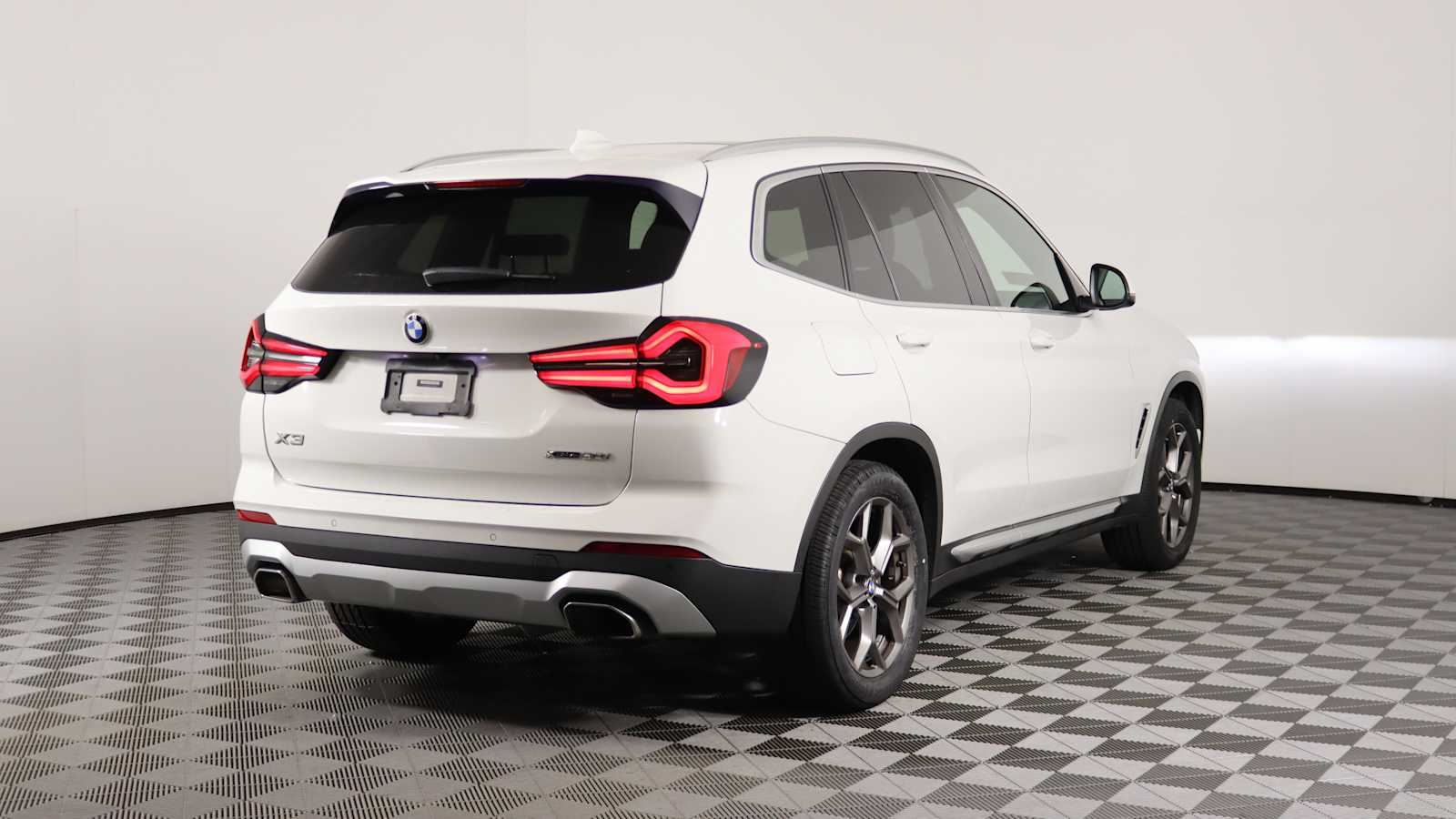 used 2022 BMW X3 car, priced at $33,898