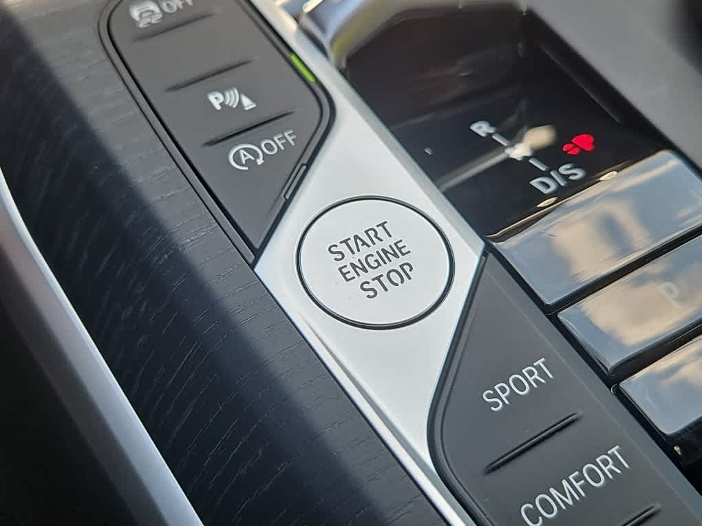 new 2025 BMW 3-Series car, priced at $53,625