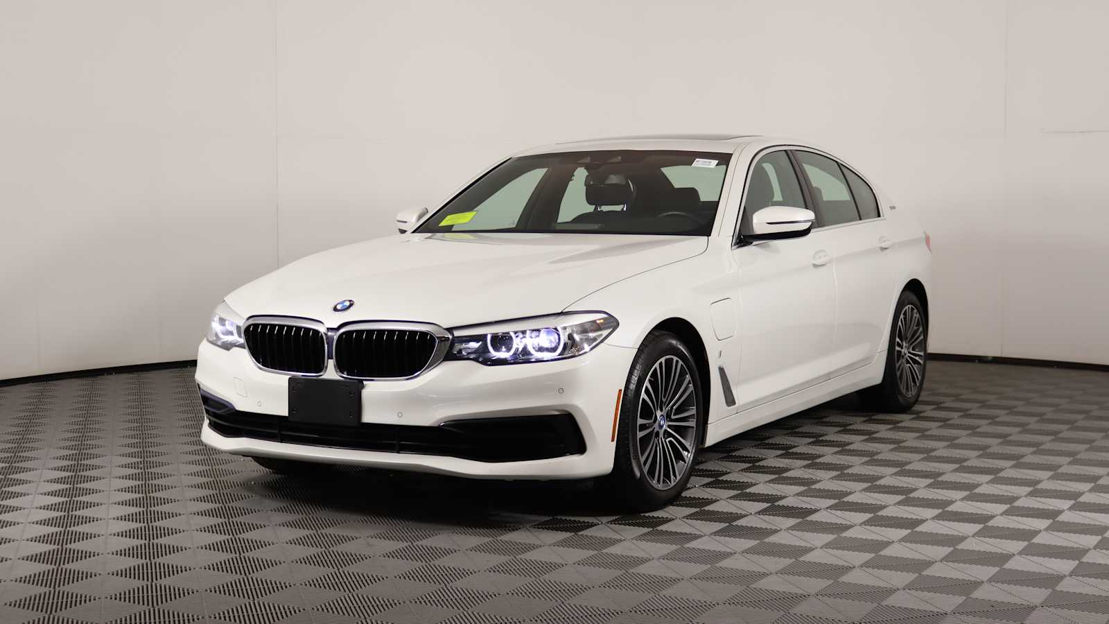 used 2019 BMW 530e car, priced at $22,898