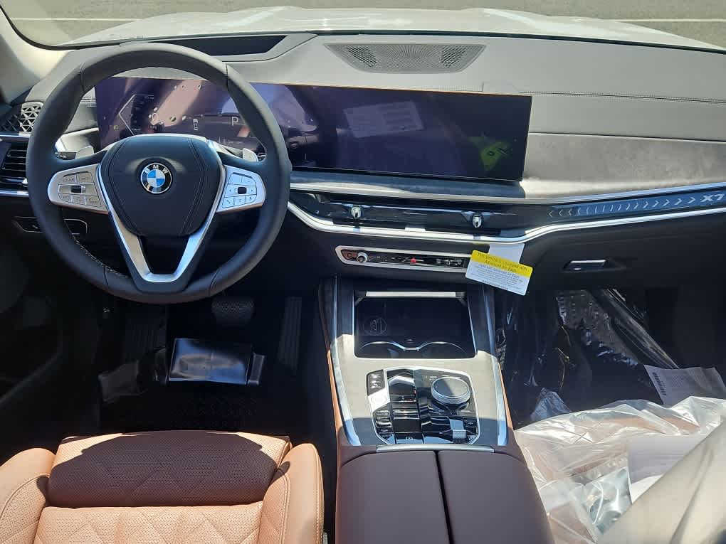 new 2026 BMW X7 car, priced at $92,525