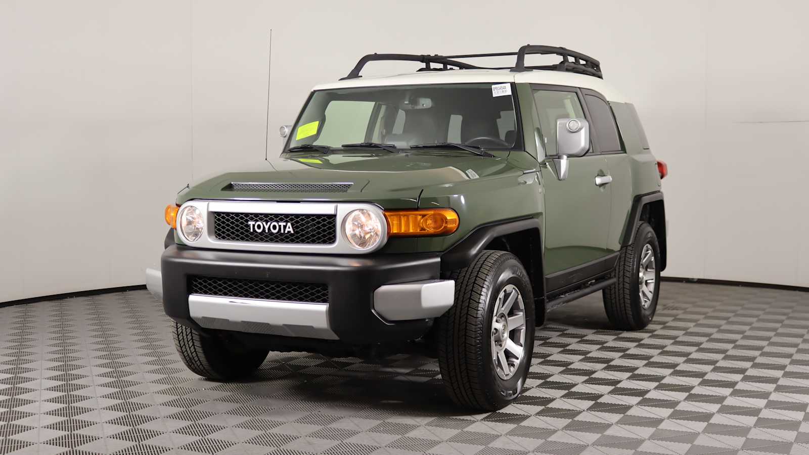 used 2014 Toyota FJ Cruiser car, priced at $28,698