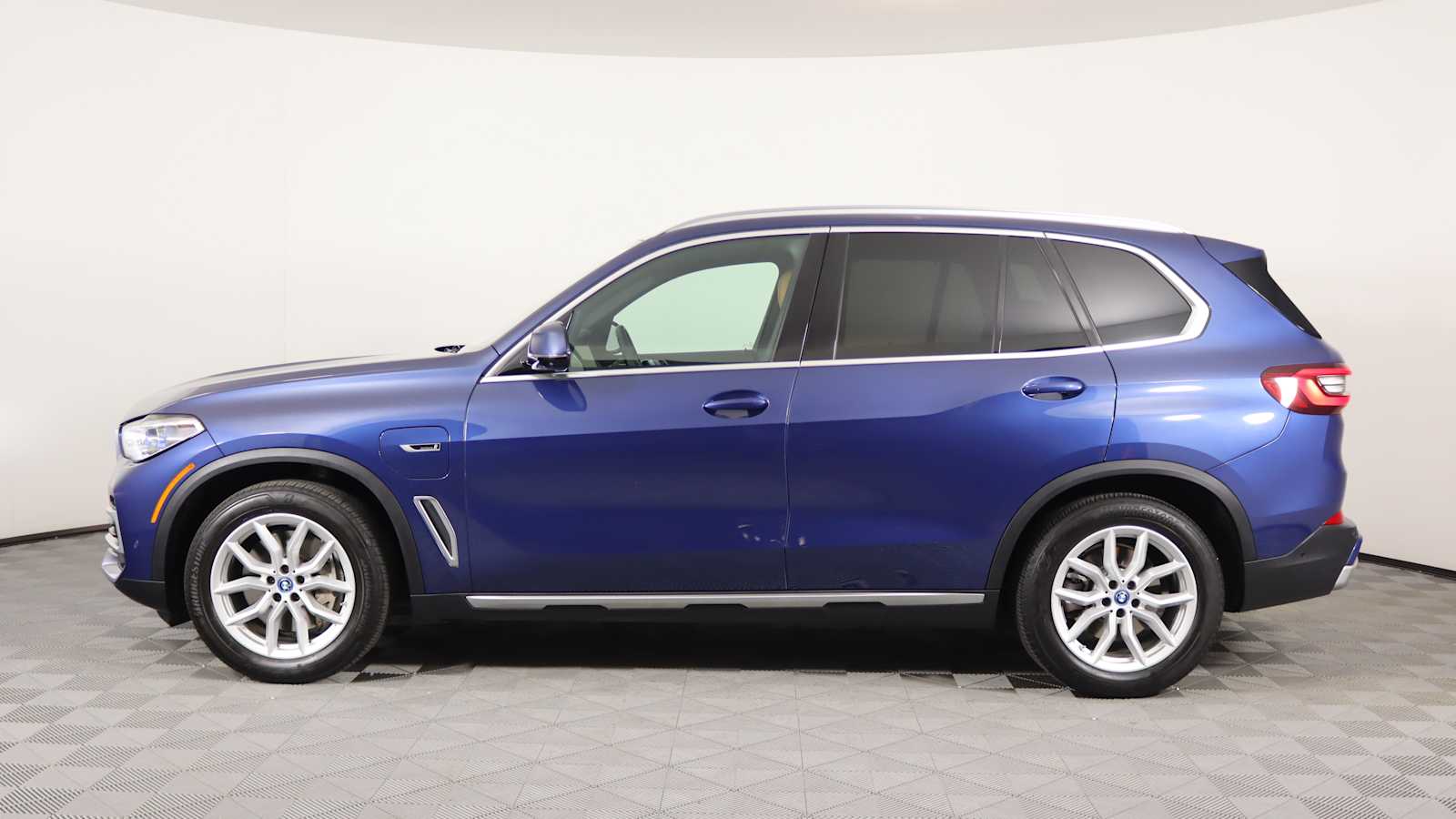 used 2022 BMW X5 PHEV car, priced at $51,698