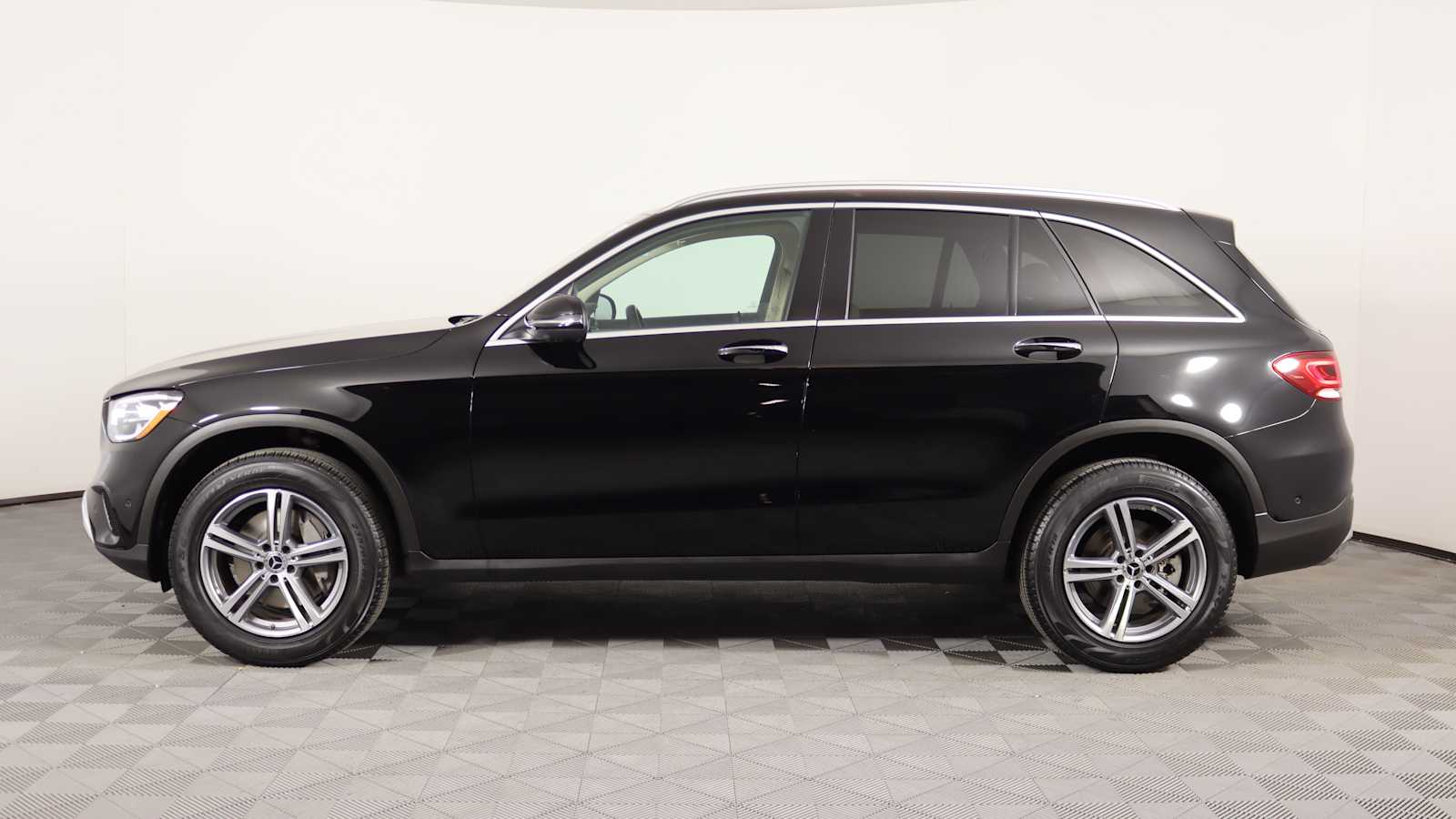 used 2021 Mercedes-Benz GLC 300 car, priced at $32,798