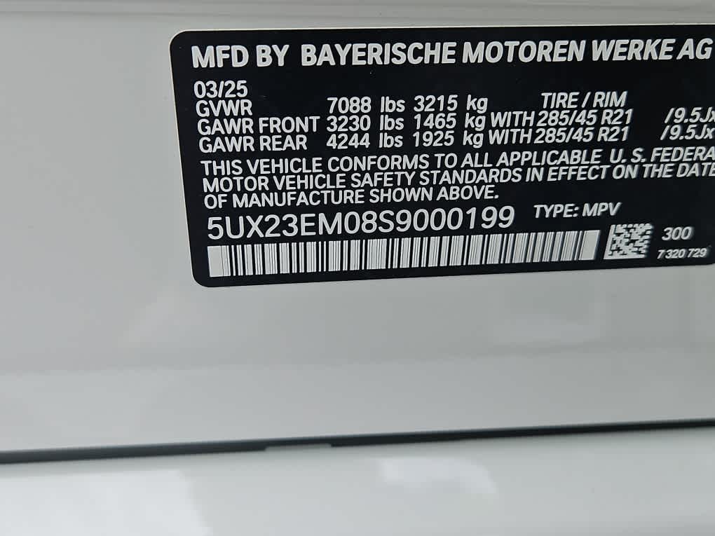 new 2025 BMW X7 car, priced at $92,975