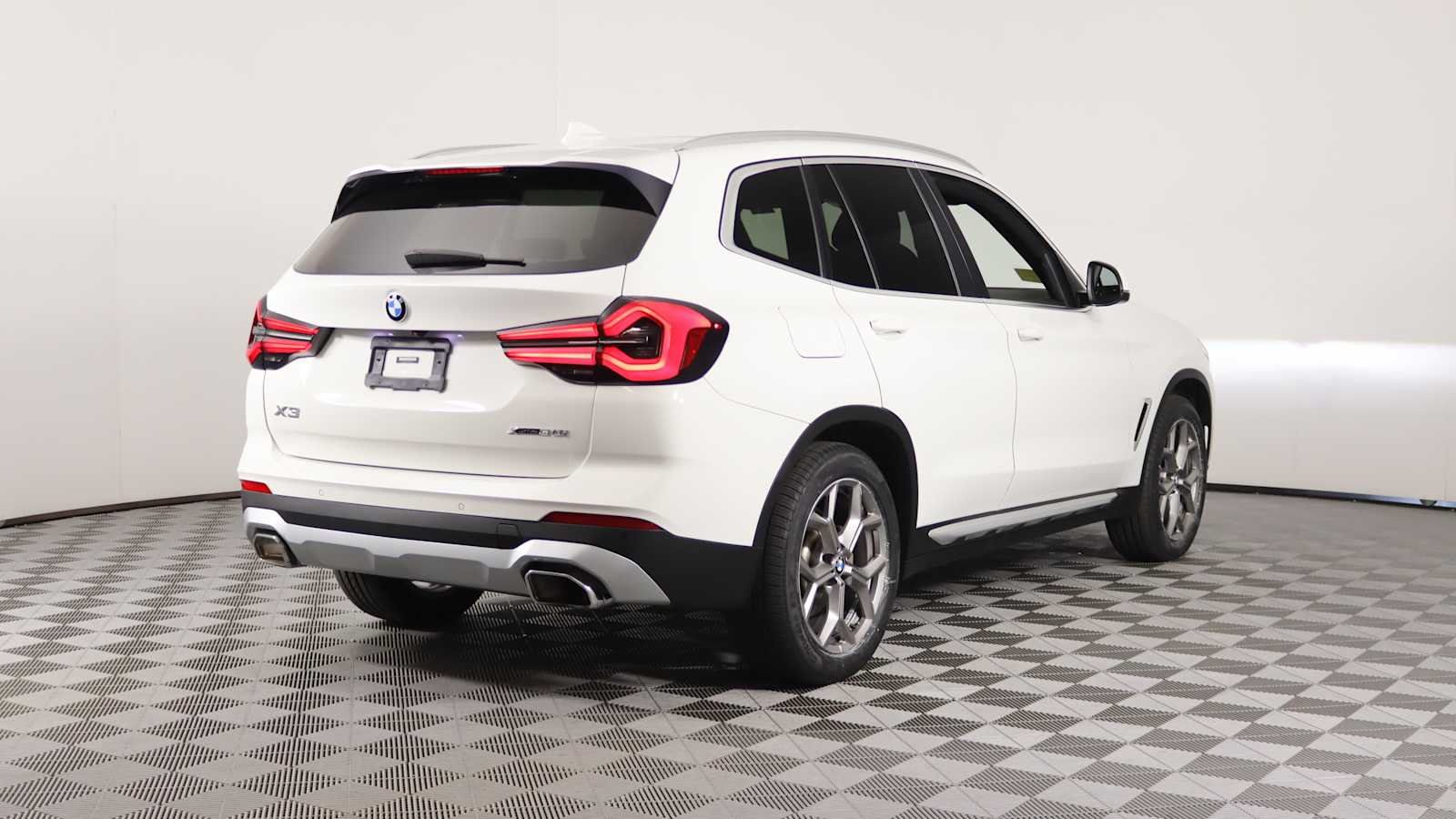 used 2022 BMW X3 car, priced at $38,898