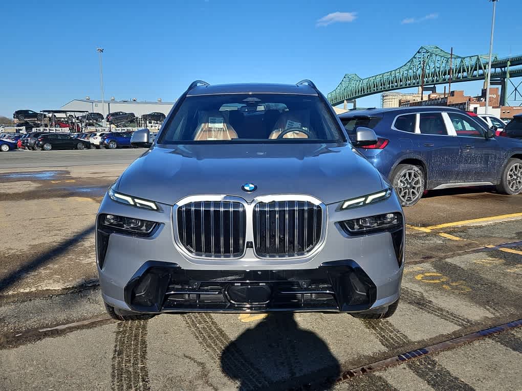 new 2025 BMW X7 car, priced at $90,875