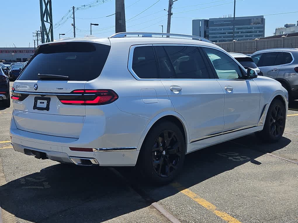 new 2025 BMW X7 car, priced at $92,175