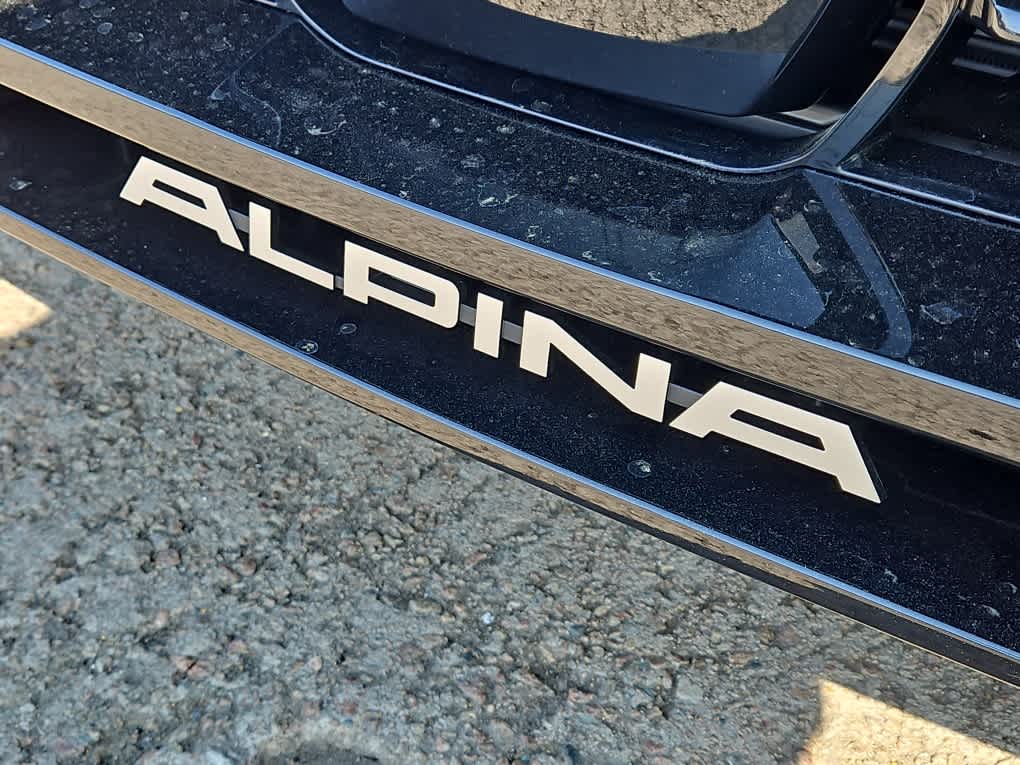 new 2024 BMW ALPINA XB7 car, priced at $155,195