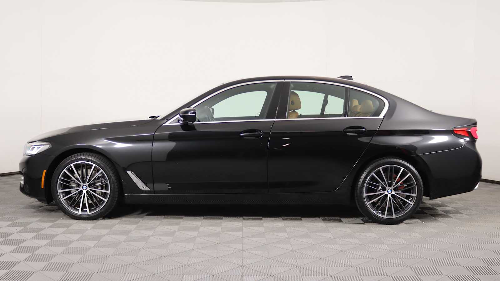 used 2022 BMW 540i car, priced at $45,698