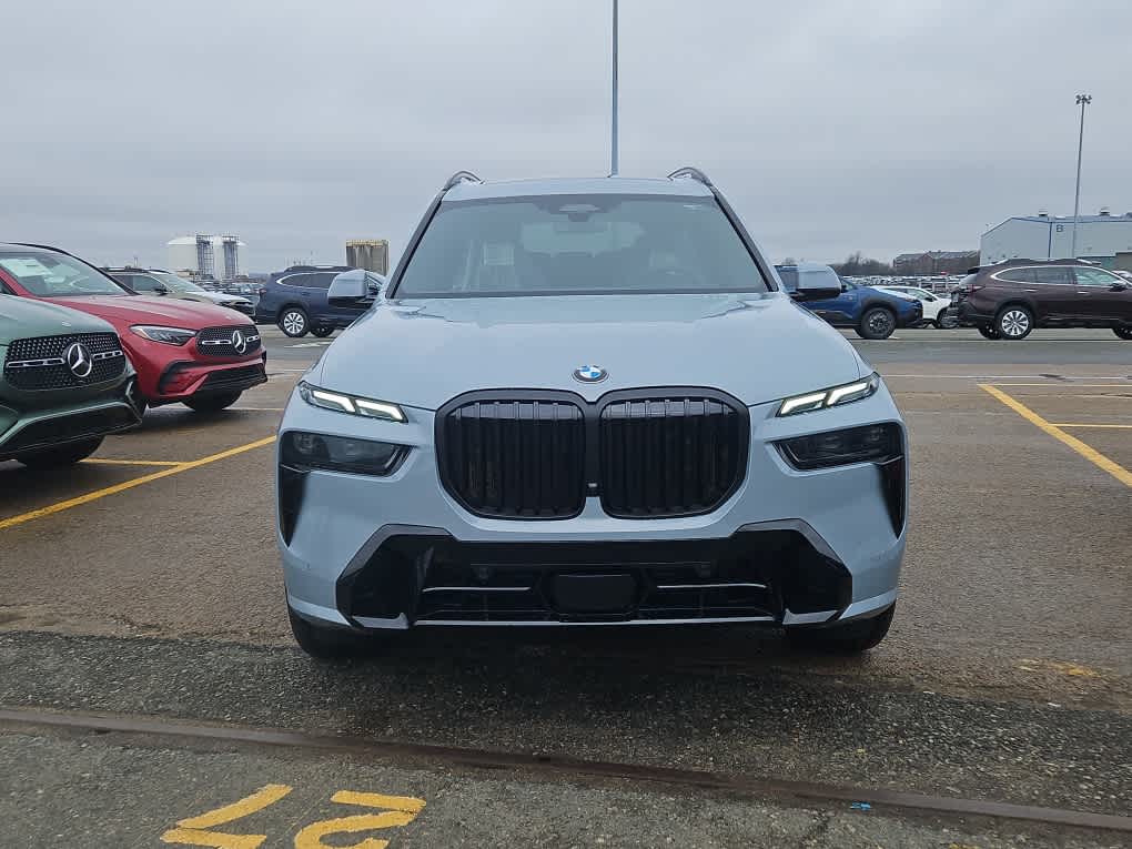 new 2025 BMW X7 car, priced at $96,625