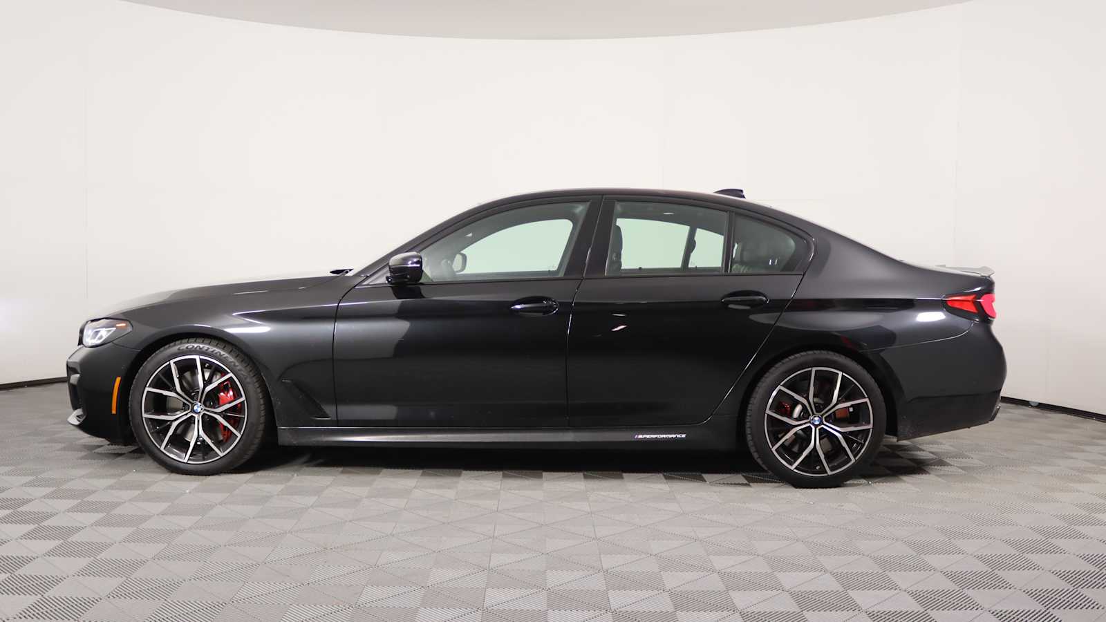 used 2022 BMW M550i car, priced at $57,798